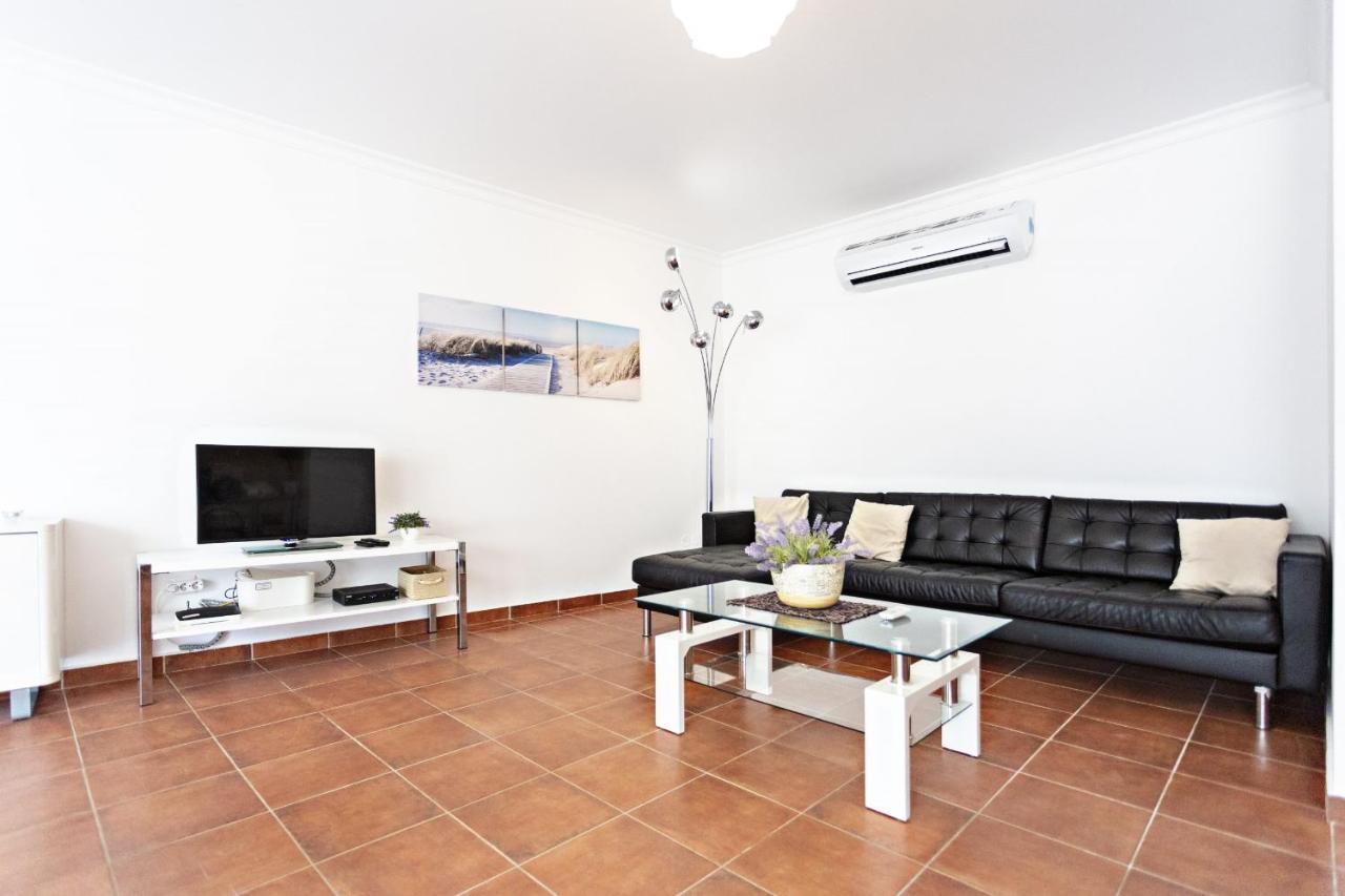 Lavender Apartment ซานตาลูเซีย ภายนอก รูปภาพ